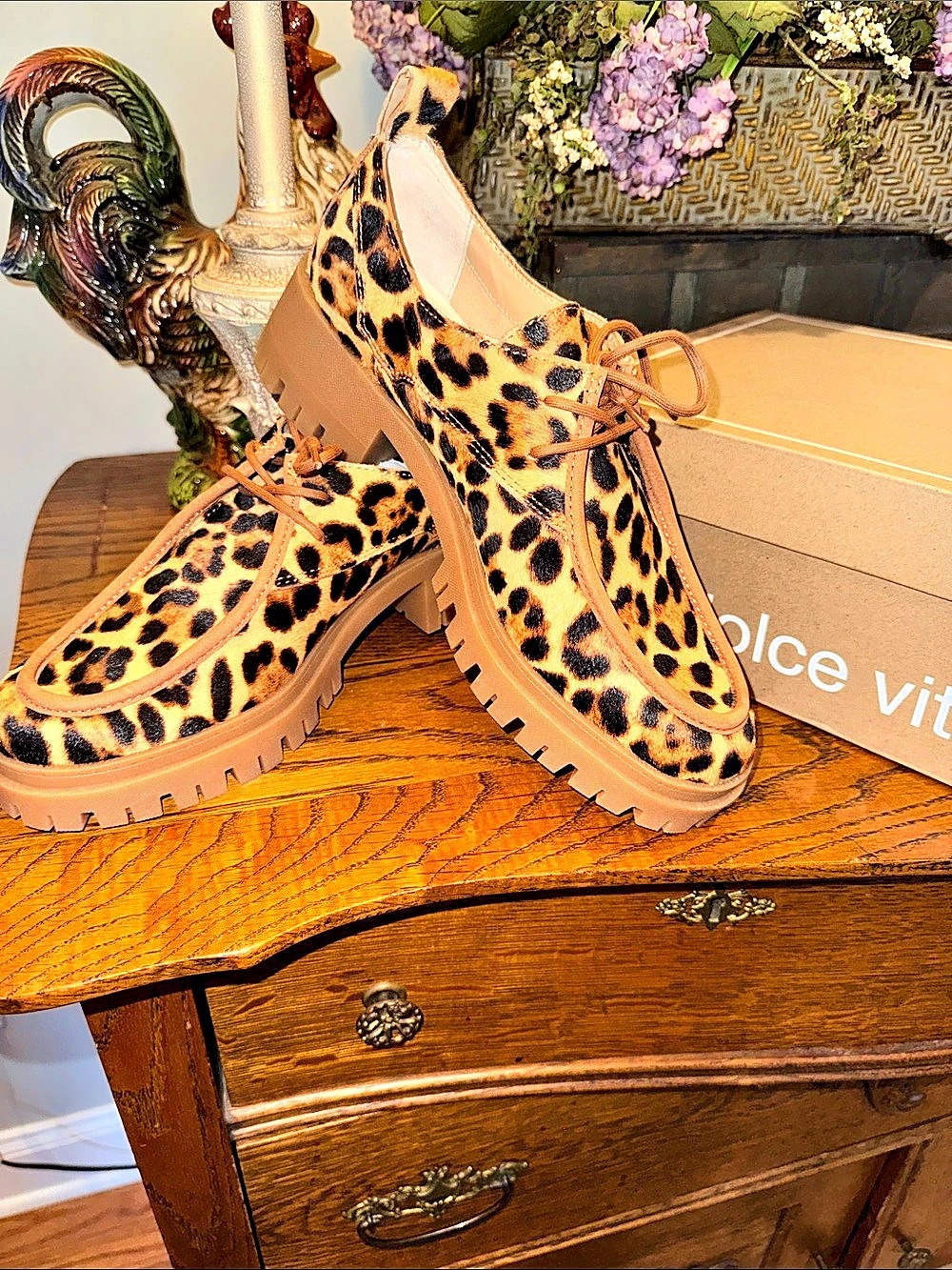 dolce vita Milza Platform Lug-Sole Lace-Up Loafers Leopard Lace-Up Boots US 8.5